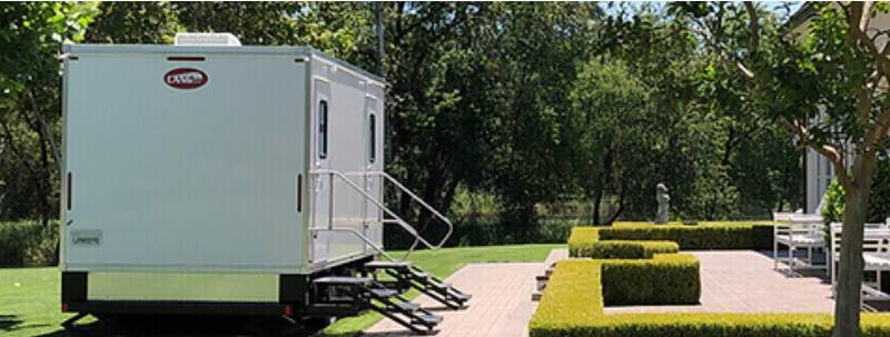 bathroom rentals for weddings