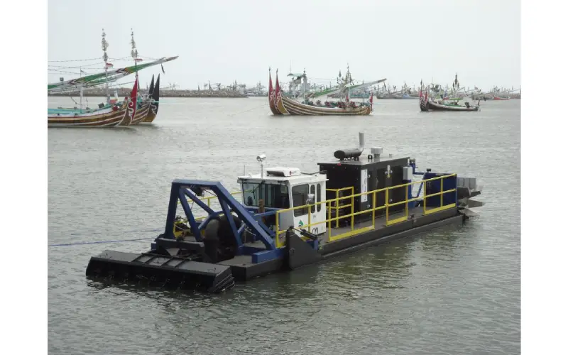 marina dredging supplier