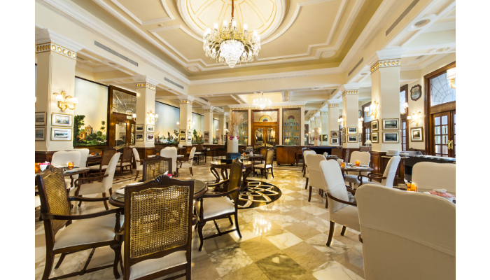 How 5 Star Hotel Restaurants In Delhi Deliver Exceptional Service?
