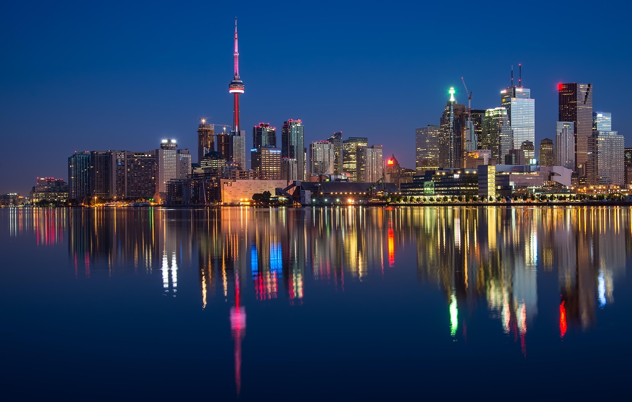 Best Toronto PR & Personal Branding Experts for Entrepreneurs (Reviews & Comparison Guide)