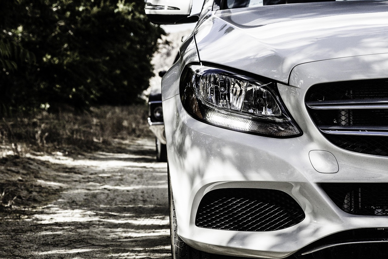 Singapore Self Drive Car Rental: Choose from Economy to Luxury Cars