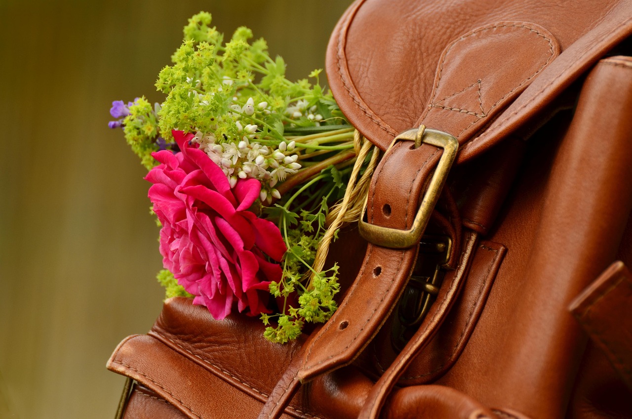 Why a Vintage Leather Backpack Is the Perfect Companion for Every Journey