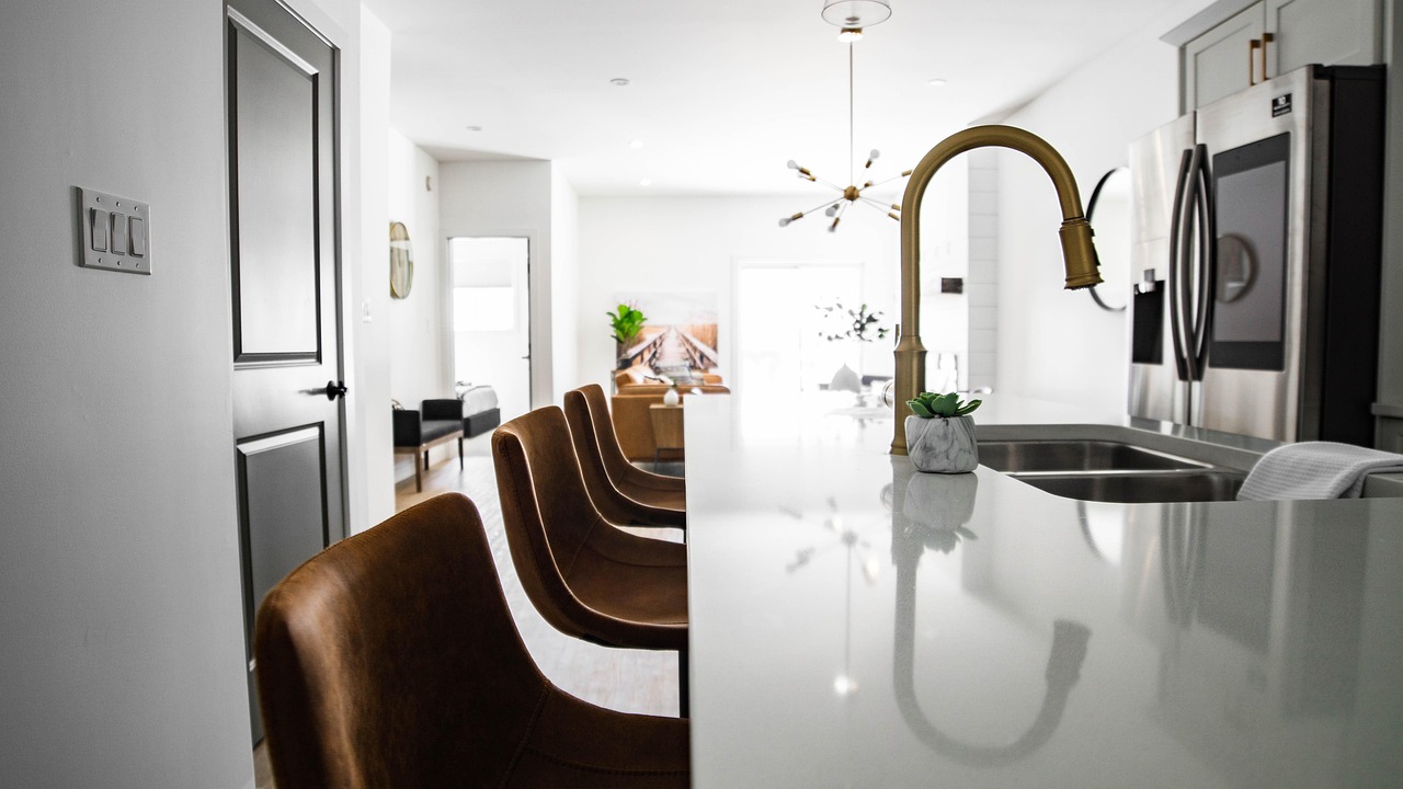 Luxury Property Auctions: The Smart Way to Buy and Sell Premium Real Estate in 2026