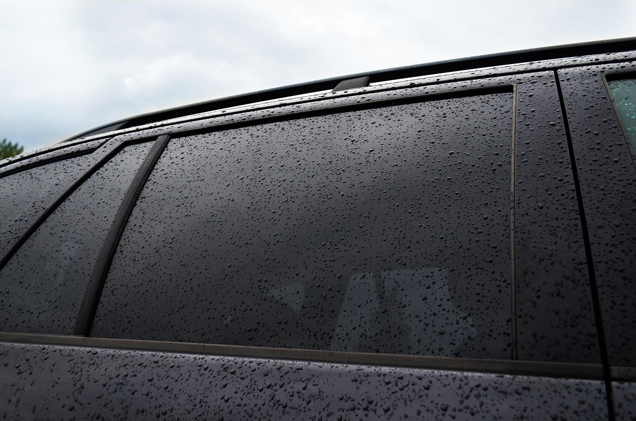 How Does Car Window Tinting Helps Keep Your Car Cooler In Summer?