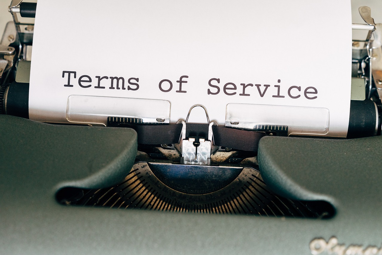 When Does Your Business Need a Terms of Service Lawyer