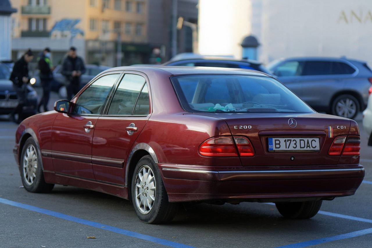 Car Rental in Australia: How to Find the Best Deals and Discounts?