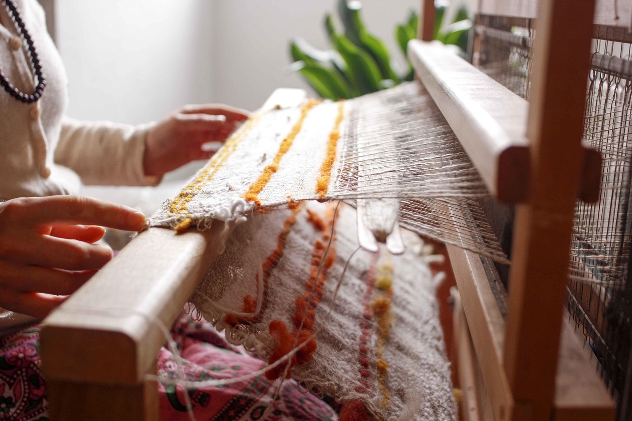 Elevate Your Craft: Woven Labels For Handmade Creations