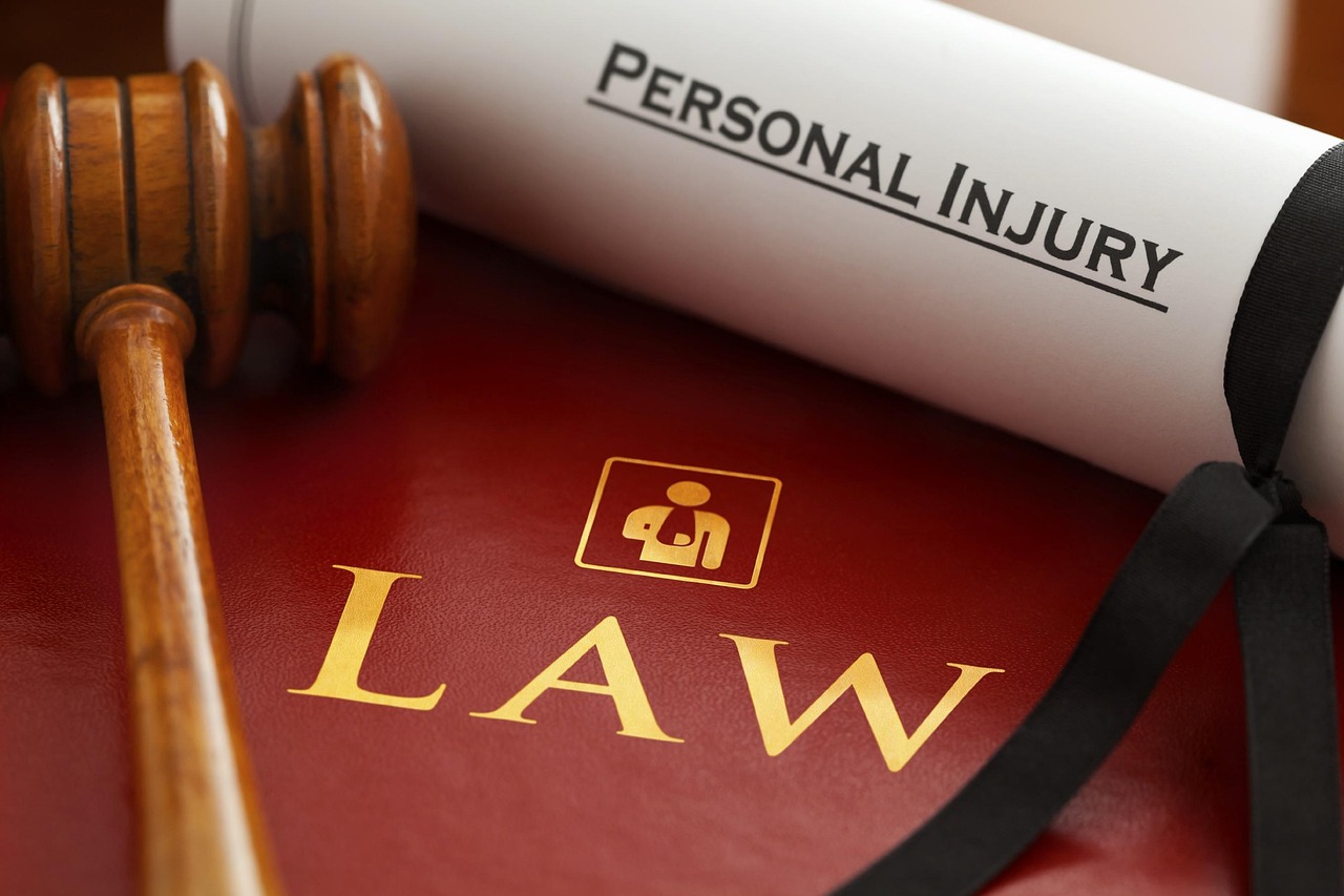 The Legal Process with a Houston 18 Wheeler Accident Lawyer: What to Expect?